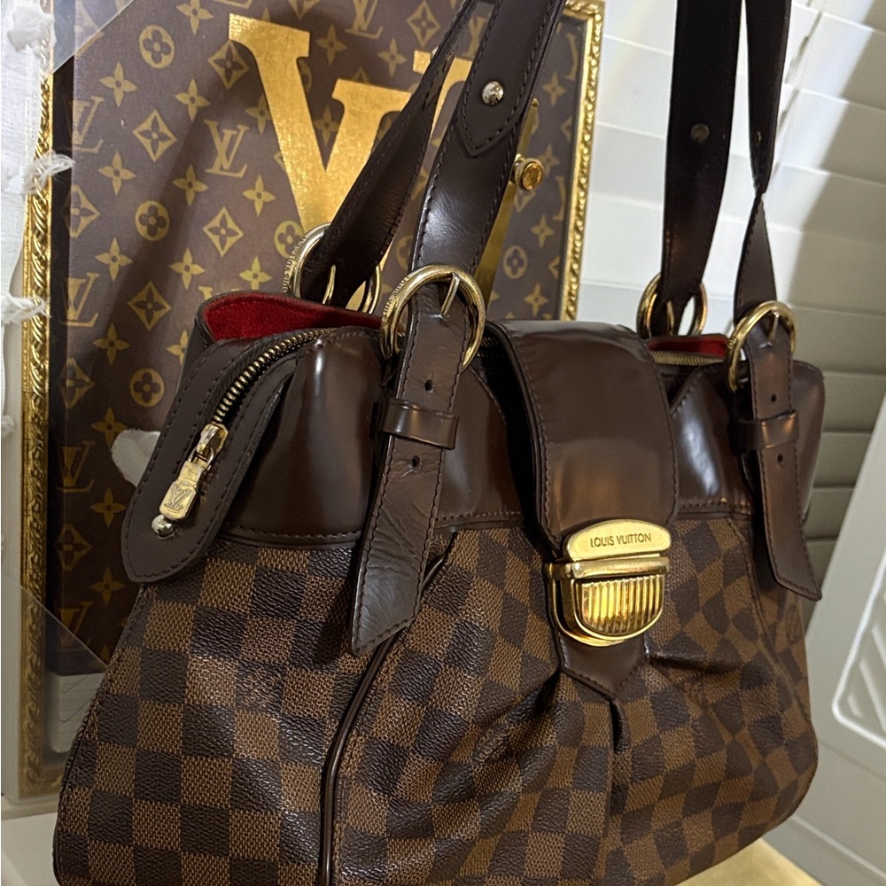 LOUIS VUITTON 🤎 Damier Ebene Sistina PM Shoulder Bag-W/COA -Excellent condition - Picture 4 of 17
